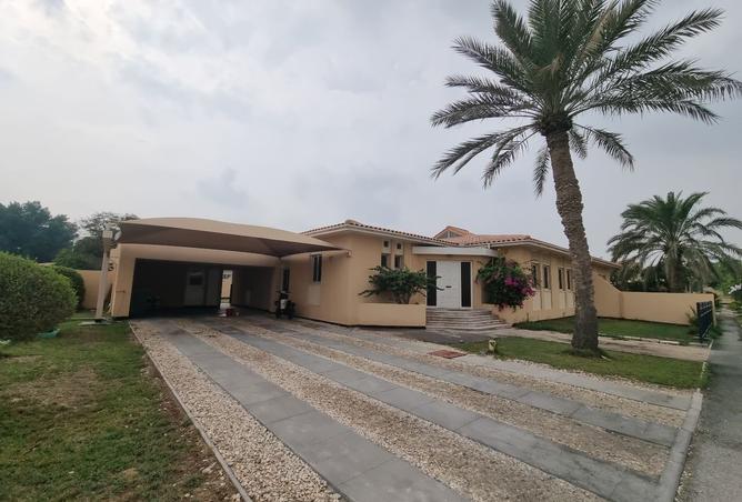 979455 - Property Image 2