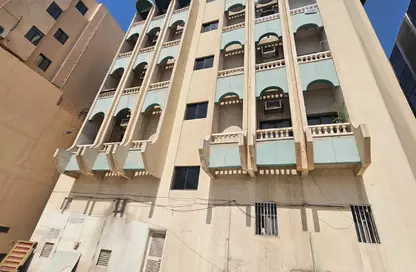 عمارة بالكامل - 8 غرف نوم - 8 حمامات للبيع في العدلية - المنامة - محافظة العاصمة