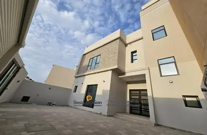 Villa - 3 Bedrooms - 5 Bathrooms for sale in Sitra - Central Governorate