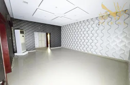 Apartment - 2 Bedrooms - 2 Bathrooms for rent in Sanad - Central Governorate Apartment - 2 Bedrooms - 2 Bathrooms for rent in Sanad - Central Governorate