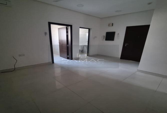 963570 - Property Image 3
