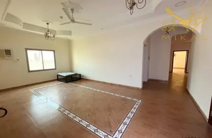 Apartment - 2 Bedrooms - 2 Bathrooms for rent in Al Maqsha - Northern Governorate