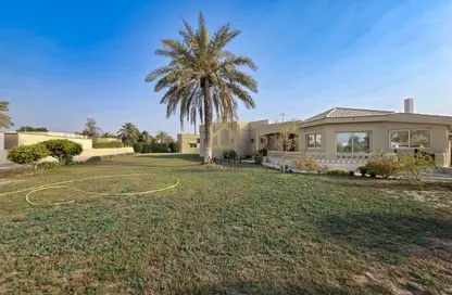 Villa - 3 Bedrooms - 4 Bathrooms for rent in Seef - Capital Governorate