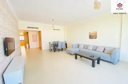 Apartment - 2 Bedrooms - 2 Bathrooms for rent in Um Al Hasam - Manama - Capital Governorate