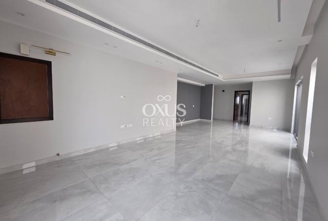 935305 - Property Image 2
