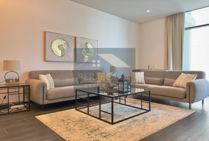 960353 - Property Image 2