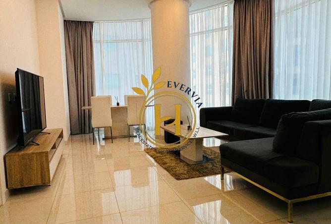 984227 - Property Image 2