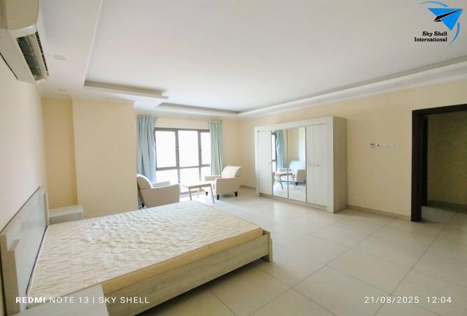 957840 - Property Image 3