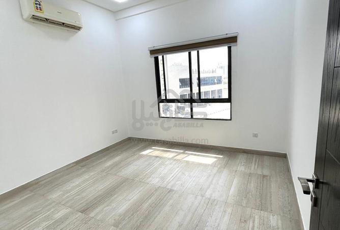 991806 - Property Image 2