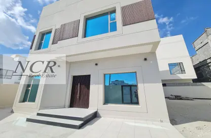 Villa - 4 Bedrooms - 4 Bathrooms for rent in Hidd - Muharraq Governorate
