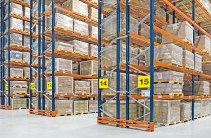 Warehouse - Studio - 1 Bathroom for rent in Hidd - Muharraq Governorate