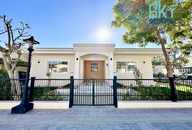 966213 - Property Image 2