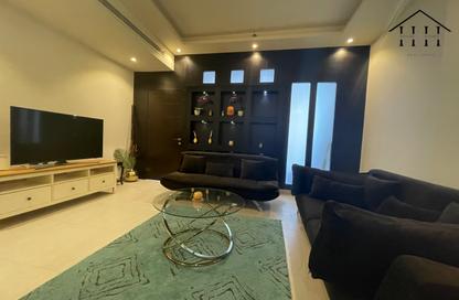 Apartment - 1 Bedroom - 1 Bathroom for rent in Seef - Capital Governorate