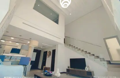 Duplex - 1 Bedroom - 2 Bathrooms for rent in Seef - Capital Governorate