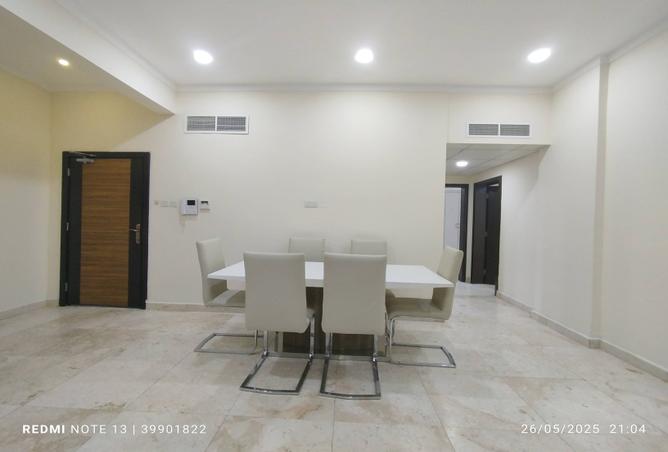 958801 - Property Image 3
