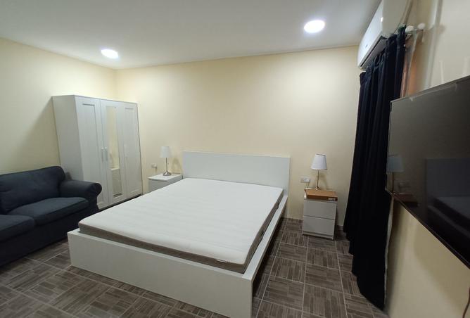 981223 - Property Image 3