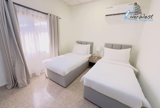 963266 - Property Image 3