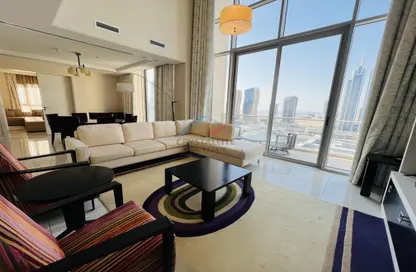 Duplex - 3 Bedrooms - 3 Bathrooms for rent in Seef - Capital Governorate