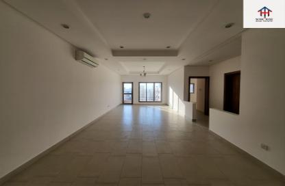 Apartment - 2 Bedrooms - 2 Bathrooms for rent in Hidd - Muharraq Governorate