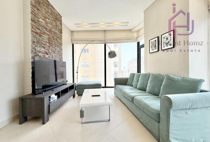 989918 - Property Image 2