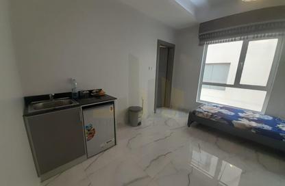 Apartment - Studio - 1 Bathroom for rent in Mahooz - Manama - Capital Governorate