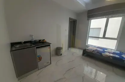 Apartment - Studio - 1 Bathroom for rent in Mahooz - Manama - Capital Governorate