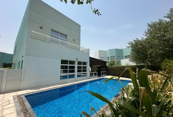 896718 - Property Main Image