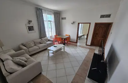 Apartment - 2 Bedrooms - 2 Bathrooms for rent in Mahooz - Manama - Capital Governorate