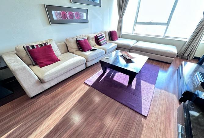 869981 - Property Main Image
