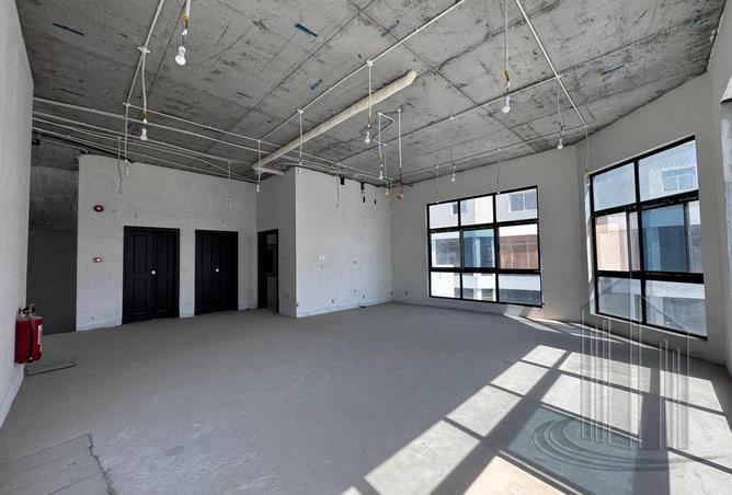 960216 - Property Image 3