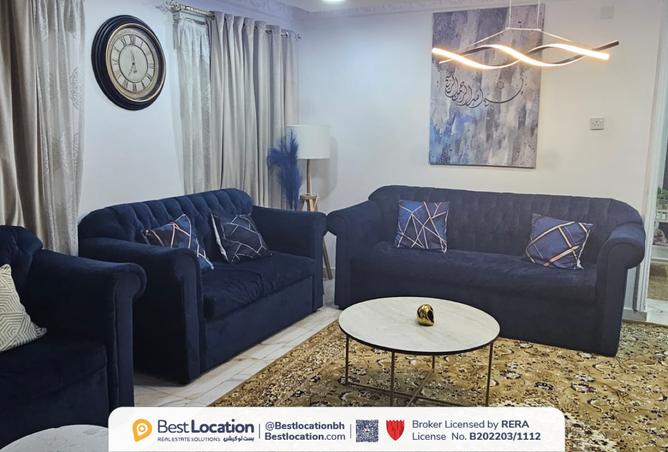 913069 - Property Image 2