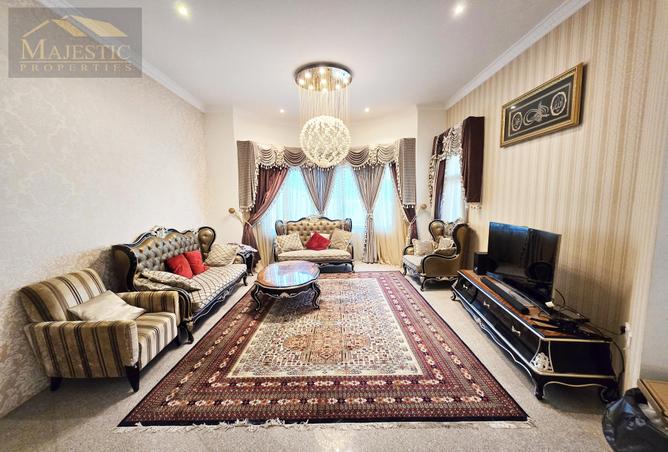 951690 - Property Image 2