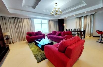 Apartment - 3 Bedrooms - 3 Bathrooms for rent in Segaya - Manama - Capital Governorate
