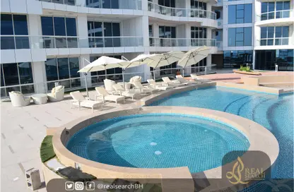 Pool image for: Apartment - 1 Bedroom - 2 Bathrooms for sale in The Treasure - Dilmunia Island - Muharraq Governorate, Image 1