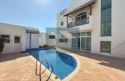 Villa - 4 Bedrooms - 5 Bathrooms for rent in Saar - Northern Governorate