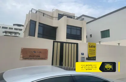 فيلا - 5 غرف نوم - 8 حمامات للبيع في جزيرة تالا - أمواج - المحرق