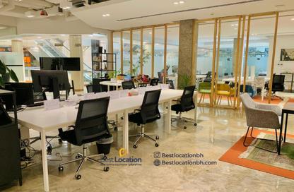 Office Space - Studio - 4 Bathrooms for rent in Manama Downtown - Manama - Capital Governorate