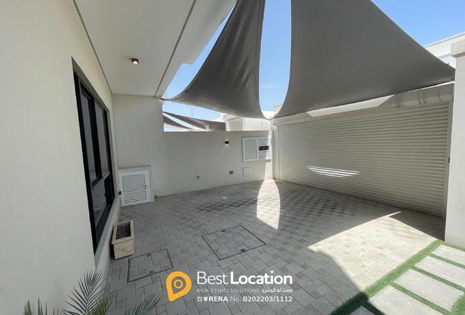 960161 - Property Image 2