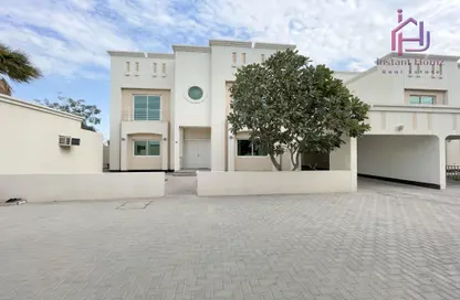 Villa - 4 Bedrooms - 4 Bathrooms for rent in Janabiya - Northern Governorate