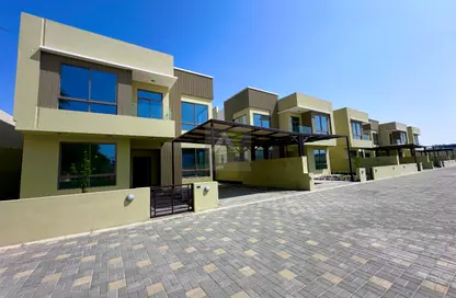 Villa - 4 Bedrooms - 5 Bathrooms for rent in Hamala - Northern Governorate
