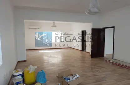 Empty Room image for: Villa - 3 Bedrooms - 4 Bathrooms for rent in Adliya - Manama - Capital Governorate, Image 1