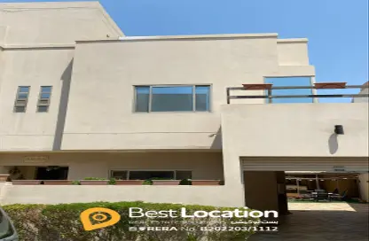 Villa - 4 Bedrooms - 5 Bathrooms for sale in Tubli - Central Governorate