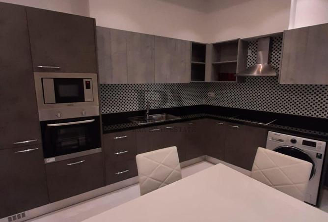 951466 - Property Image 2