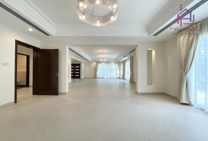 957834 - Property Main Image