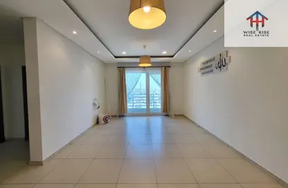 Apartment - 2 Bedrooms - 2 Bathrooms for rent in Hidd - Muharraq Governorate