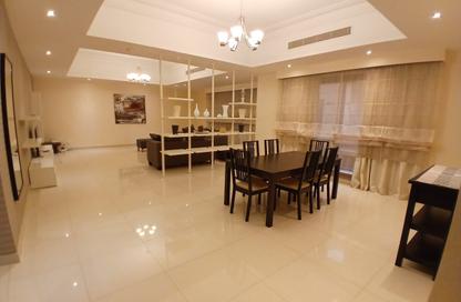 Apartment - 3 Bedrooms - 4 Bathrooms for rent in Mahooz - Manama - Capital Governorate