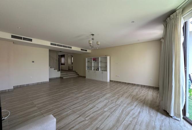 987879 - صورة العقار 2