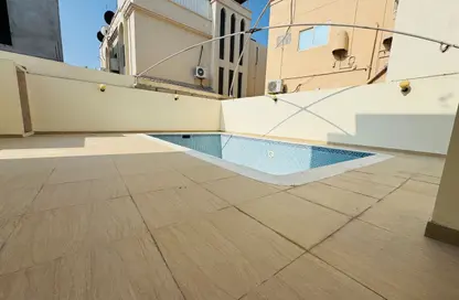 Villa - 5 Bedrooms - 7+ Bathrooms for rent in Tubli - Central Governorate
