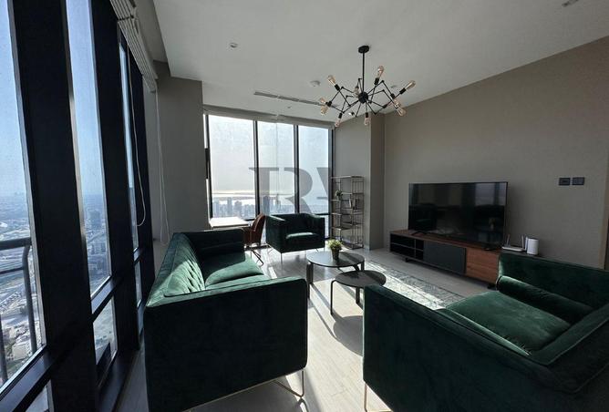 987229 - Property Image 2