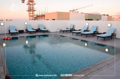 Pool image for: Apartment - 1 Bedroom - 2 Bathrooms for rent in Busaiteen - Muharraq Governorate, Image 1